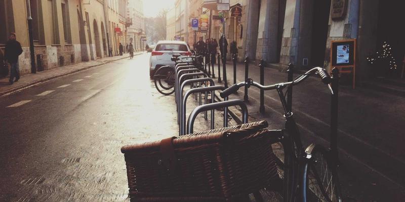 Cómo Detectar una Baja Laboral Fingida: 7 Señales y Qué Hacer Legalmente